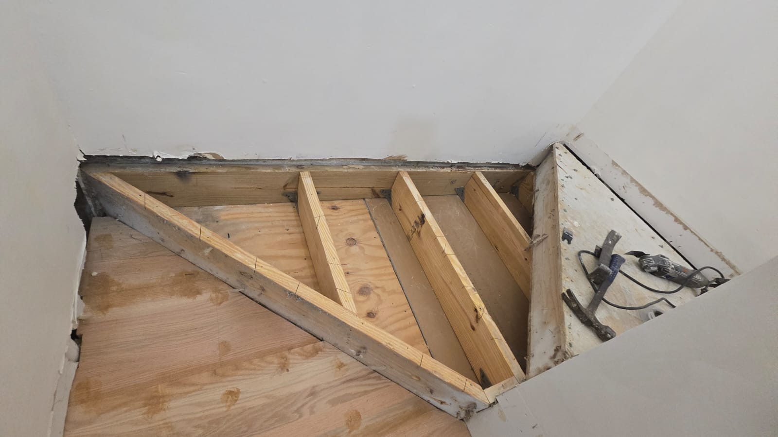 Solid Wood Staircase Upgrade - 7